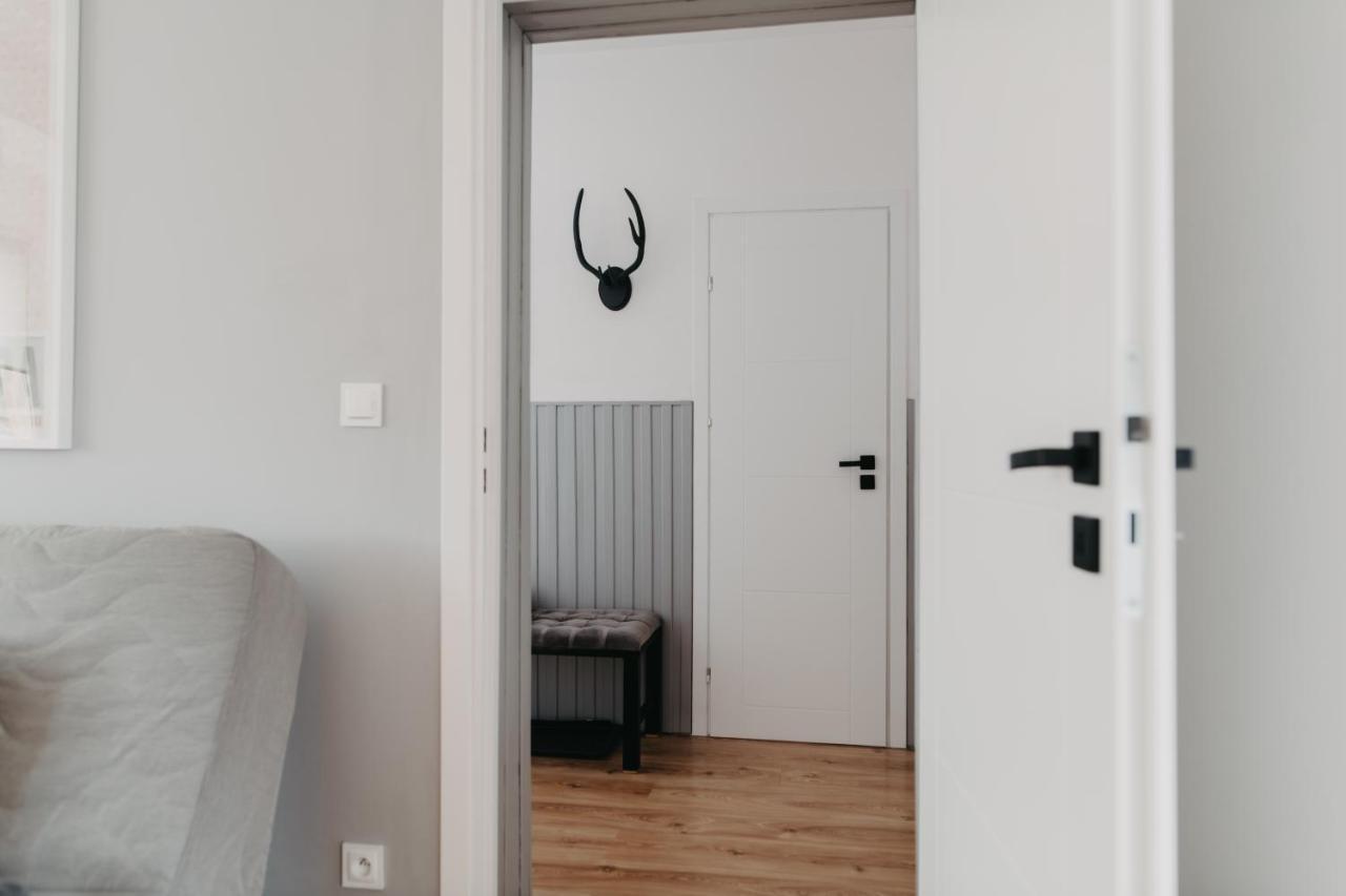 Jeleni Zakatek - Apartament W Stolicy Karkonoszy Jelení Hora Exteriér fotografie
