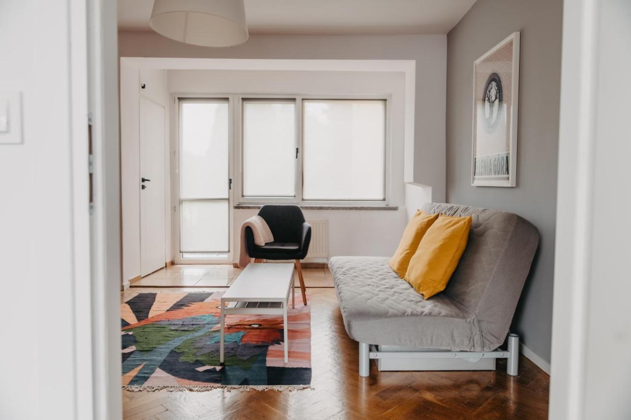 Jeleni Zakatek - Apartament W Stolicy Karkonoszy Jelení Hora Exteriér fotografie
