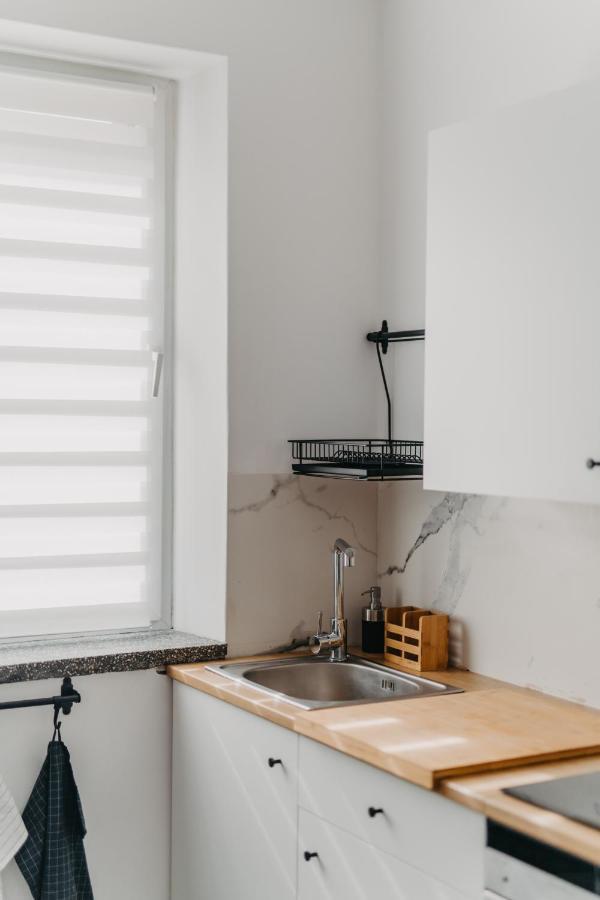 Jeleni Zakatek - Apartament W Stolicy Karkonoszy Jelení Hora Exteriér fotografie